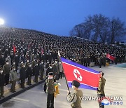 80여 만명의 북한 청년동맹일꾼들과 청년학생들 입대·복대 탄원