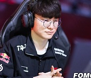 [포토] LCK 데뷔 10주년 맞은 T1 페이커