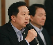 "주69시간은 극단적, 휴식권 보장"…김기현 출범 첫 당정협의회