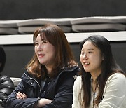 “챔피언결정전다운 경기였다” 女대표팀 정선민 감독이 아산을 찾은 이유는?