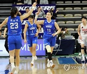 '김단비 23점' 우리은행, 여자농구 챔피언전 첫 경기서 BNK 제압