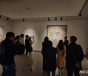 박생광 vs 박래현 ‘위대한 만남'전 성황...전시 설명회 인기