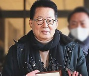 박지원, '국정원 원훈석 교체' 수사의뢰 "연락받은 것 없어"