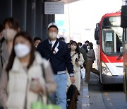 [르포]"노마스크로 다니기엔 아직은 불안…더 단단히 써야죠"