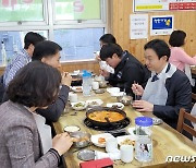 "착한가격업소 이용하세요"…옥천군 공무원 이용주간 운영