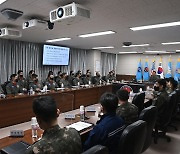 합참의장, 北도발 다음날 해·공군에 "일격 격침" "즉각 응징" 주문