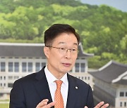 검찰, 임종식 경북교육감 뇌물수수 등 혐의 구속영장 청구