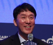 한국전력과 준PO 앞둔 우리카드 "타이스만 막으면 된다"