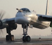 일본 총리 우크라 방문 날 러시아 전략폭격기 2대 동해 상공 비행