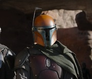 Lee Isaac Chung explores new galaxy after directing episode of 'The Mandalorian'