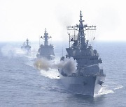 해군, 서해수호의날 맞아 대규모 해상훈련...함포사격 등 실시