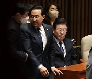 이재명·노웅래 감쌌던 민주당의 ‘하영제 체포동의안’ 딜레마