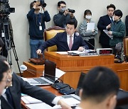 ‘K칩스법’ 국회 기재위 통과… 반도체 세액공제 15%