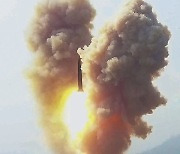 北, 동해로 ‘북한판 토마호크’ 추정 미사일 여러발 발사
