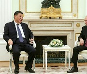 中, 러와 우크라 평화 중재안 논의… 시진핑, 푸틴 연내 방중 초청