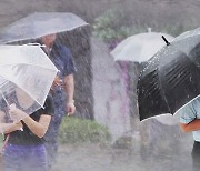 “출근길 우산 챙기세요”…내일 전국 봄비 오후부터 황사 유입