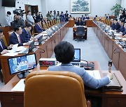 국회 정개특위, '선거제 개편 결의안' 채택…내일 본회의서 전원위 구성