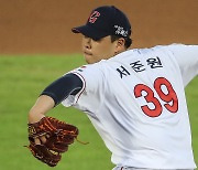 ‘미성년자 약취·유인 혐의’ 투수 서준원, 롯데서 방출