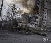 "러 지쳤다"…우크라, 바흐무트 대규모 역습 예고