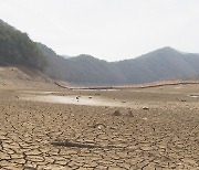 최악 가뭄 남부 단비…상수원·저수지 해갈엔 역부족