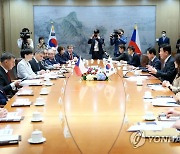 김진표 의장, 아다모바 체코 하원의장과 회담