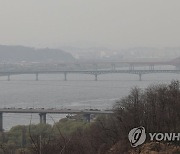수도권·충남 황사위기경보 '주의'…내일도 미세먼지 '나쁨'(종합)