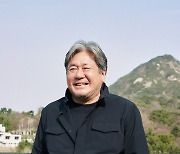 '카지노' 최민식, "23년만에 이혜영과 호흡, 다음엔 로맨스 하자 했다" (인터뷰③)