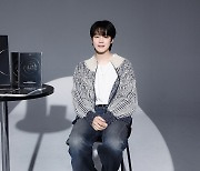 방탄소년단 지민 "혼자 하려니 떨리고 목메어…또 다른 시작"