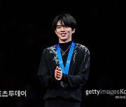 피겨 차준환, 세계선수권 남자 싱글 2위…한국 남자 선수 최초 메달