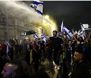 이스라엘 내각 균열…국방장관도 ‘사법개편’ 네타냐후에 반기