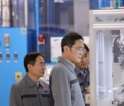 이재용, 3년만에 중국 사업장 방문…톈진 삼성전기 공장 찾아