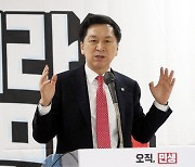 여당 신뢰 회복에 사활 … 김기현의 소통행보