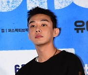 [공식] 넷플릭스 측 "유아인 마약 논란에 '종말의 바보' 잠정 연기→'승부'는 잠정 보류"