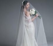 장미인애, 4월 결혼식 올린다…"아내와 엄마로서 예쁘게 잘 살겠다"