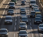 탄소배출 신차 2035년에 모두 사라진다…EU 판매중단법 승인