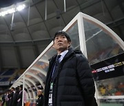 일본, '한국과 무승부' 콜롬비아에 1-2 역전패