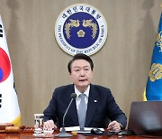 윤 대통령 “북한인권보고서 첫 공개···처참한 인권유린 실상 드러나야”