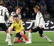 한국과 비긴 콜롬비아 축구 대표팀, 일본에 2 대 1 역전승
