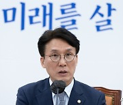 김민석 "'천원의 아침밥' 확대…정부·여당에 얼마든 협조 가능"