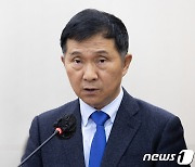 민간자문위 논의 결과 보고하는 김연명 위원장