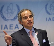 IAEA 사무총장, 자포리자 원전 방문…'시설 보호' 러·우크라 합의는 비관적