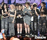 엔믹스,'쇼챔피언으로 첫 음방 1위' [사진]