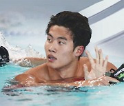 황선우, 200m도 1위…올해 '세계랭킹 1위' 기록