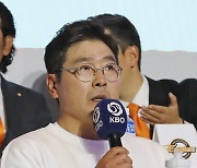 시즌 각오 밝히는 홍원기 키움 감독