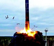 러 “美에 핵관련 모든 정보 제공 중단”… ICBM 핵훈련 돌입
