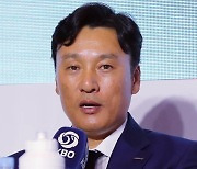 [포토]이승엽 감독, 출사표로 선수들의 대한 믿음 강조