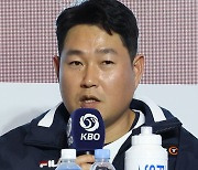 양의지, 대표팀 은퇴 선언 "후배들에게 양보…두산에 집중할 것"