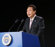 [속보] 尹, USTR 대표에게 美 반도체법관련 한국 기업 우려 전달