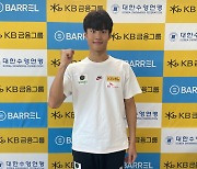 황선우, 자유형 200m 올 세계 랭킹 1위 기록…"한국 수영 성장, 매우 기쁘다"