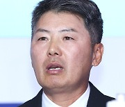 [포토S] 출사표 밝히는 김원형 감독